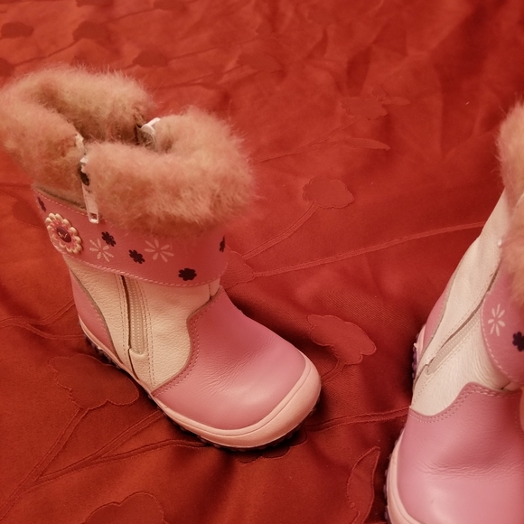 Shoes - Picture 3 of 3